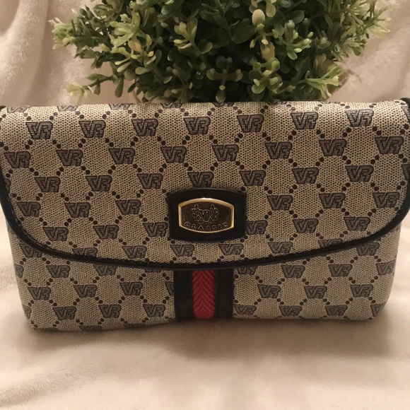 Vr Classic Clutch Wallet - Women | Color: Blue - Picture 5 of 17